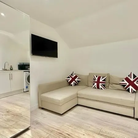 Large House In Chelsea Holiday home London