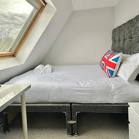Large House In Chelsea * London