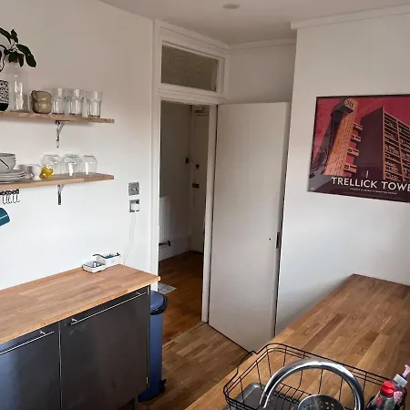Apartment 1 Bed Flat Close To Portobello Rd *