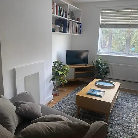 1 Bed Flat Close To Portobello Rd * London