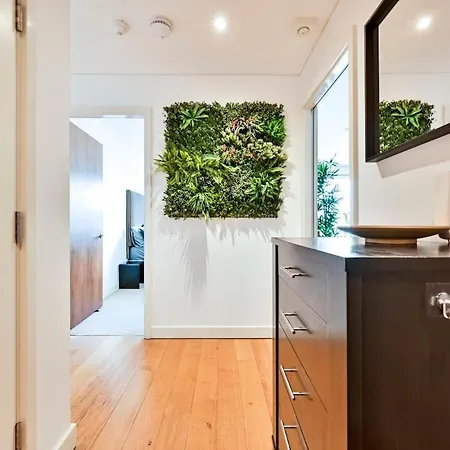 Apartment Luxury 3 Bed Next Victoria Station