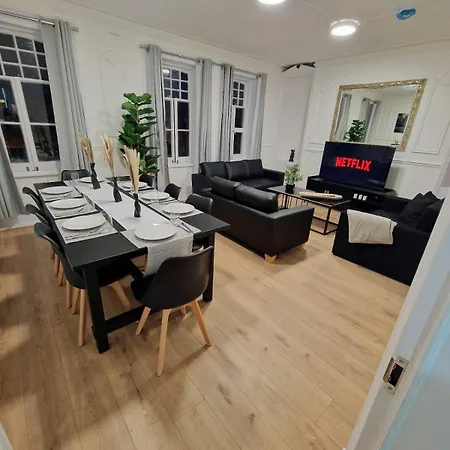 Comfortable Flat For 10 Near Paddington Apartment