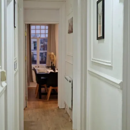Comfortable Flat For 10 Near Paddington Apartment *