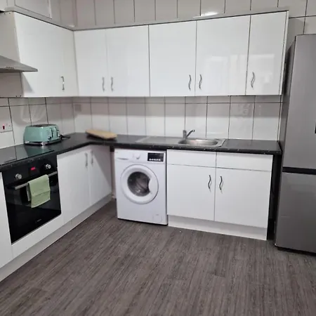 Apartment Comfortable Flat For 10 Near Paddington