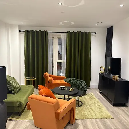 Apartment Stunning 2 Bed In Royal Wharf Next To Excel & Airport *