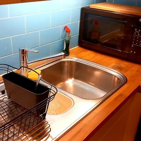 Cosy Canary Wharf Apartment