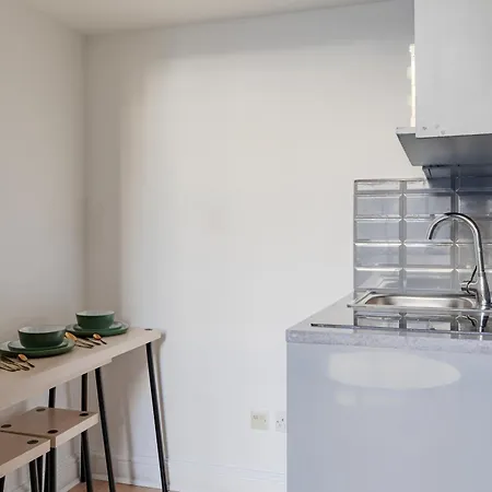 Holiday home Devonshire Terrace London