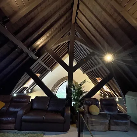 Unique Crystal Palace Park Church Conversion Apartment London