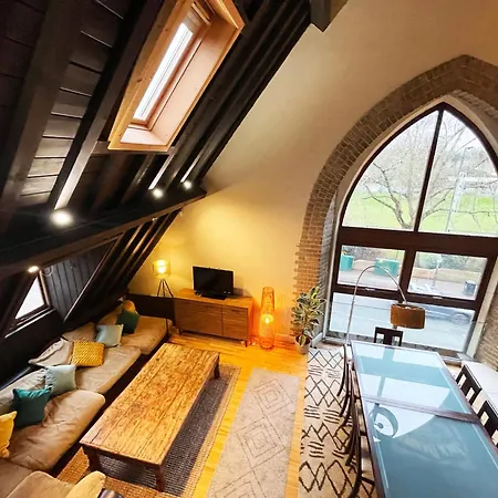 Unique Crystal Palace Park Church Conversion *