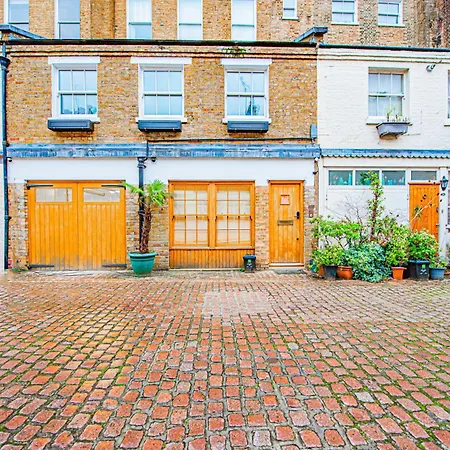 Apartment Luxury Mews House With Free Parking *