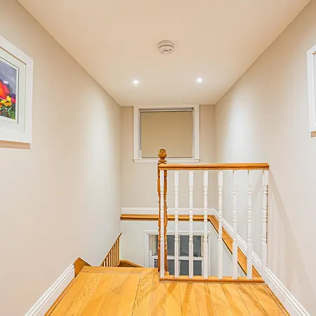 Apartment Luxury Mews House With Free Parking *