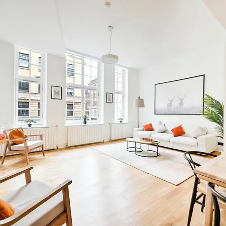 Apartment Magnificent 2 Bed Fitzrovia London