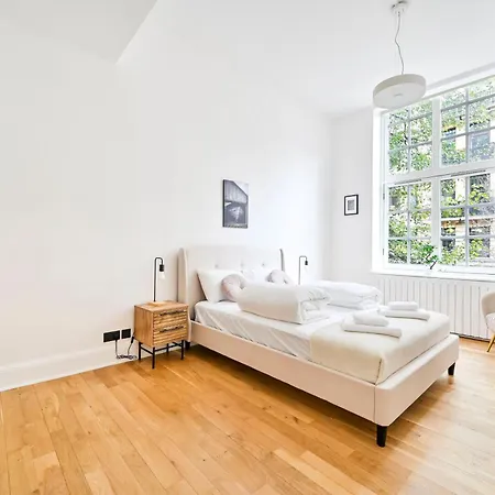 Apartment Magnificent 2 Bed Fitzrovia *