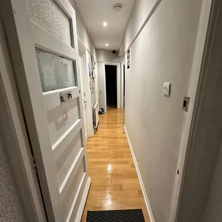 Apartment Smart And Chic 2 Bed *