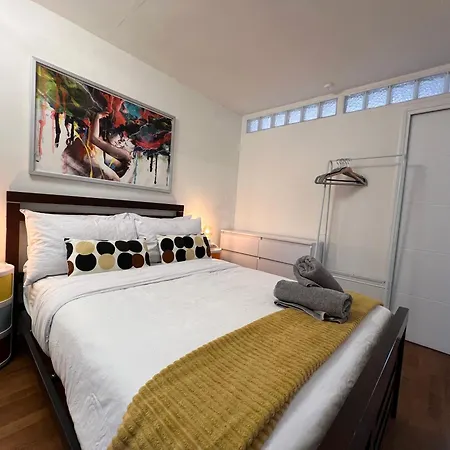 Apartment Cozy Near London