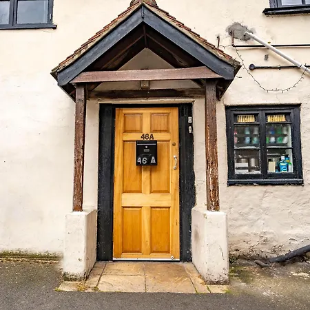 1 Bed Flat