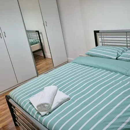 Homestay Baraka Altmore London