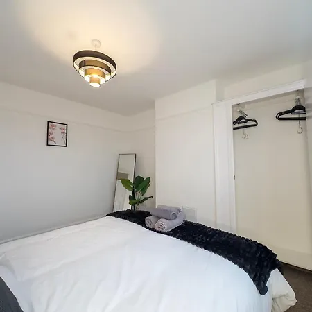 Holiday home Cosy By Wembley Stadium *