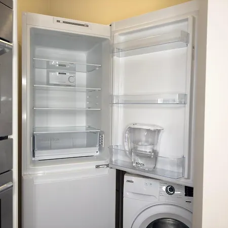 Cosy By Wembley Stadium Holiday home