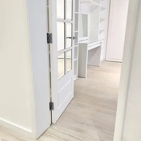 Stunning 4 Bed Flat Near Notting Hill And Hyde Park London