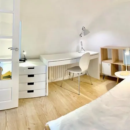 Stunning 4 Bed Flat Near Notting Hill And Hyde Park