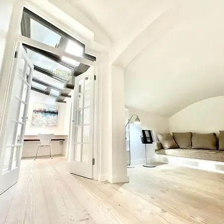 Stunning 4 Bed Flat Near Notting Hill And Hyde Park Apartment *