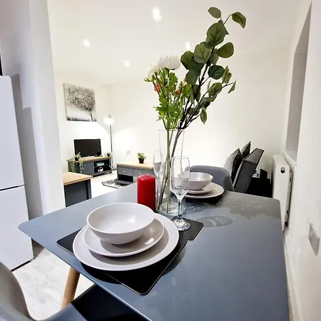 Zdnu 2 Bedroom Reeani Apartment *