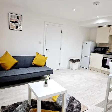 Zdnu 2 Bedroom Reeani Apartment