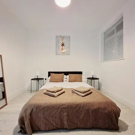 Zdnu 2 Bedroom Reeani *
