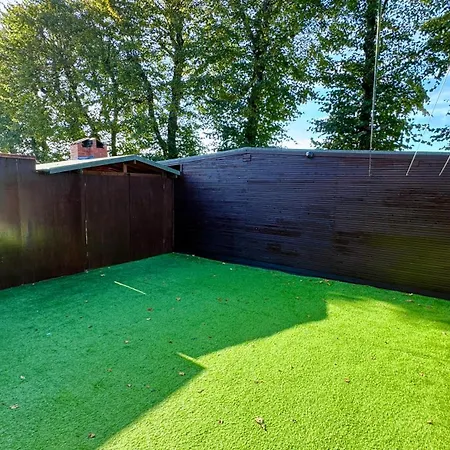 Large Modern Near Barking Station With Superfast 1gbps Wi-fi & Free Parking * Barking (Greater London)