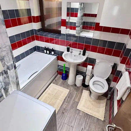 Holiday home Large Modern Near Barking Station With Superfast 1gbps Wi-fi & Free Parking