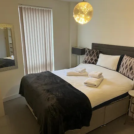 Apartment Bright And Comfy 3 Bed *