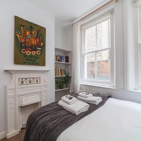 Lovely 1br Flat In Victorian Mansion In Battersea Apartment