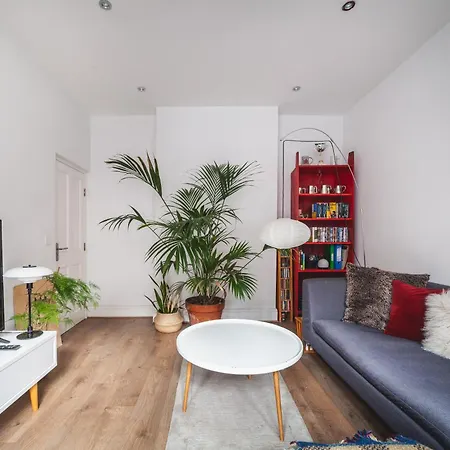 Lovely 1br Flat In Victorian Mansion In Battersea