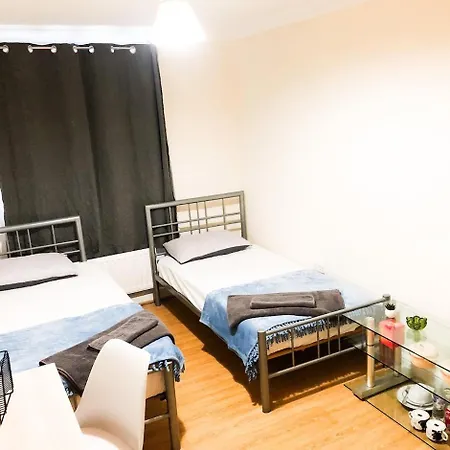 Apartment Harrow Hideaway - Close To Station Hatch End