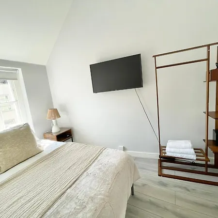 Guest house Soho 5 *