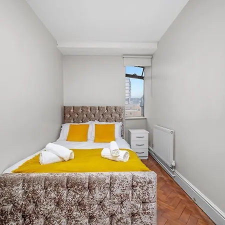 Wonderful One Bedroom Flat * London