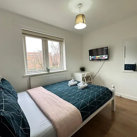 Laburnum House-comfortable Near Of Homestay London