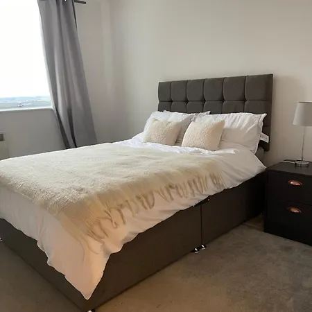 London Serviced Holiday home Edgware