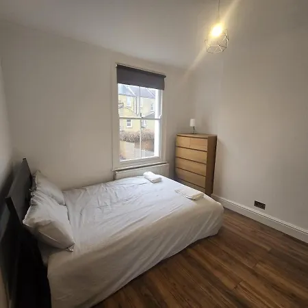 Holiday home Brixton 5 Bedroom Wonder