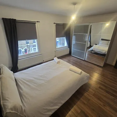 Holiday home Brixton 5 Bedroom Wonder London