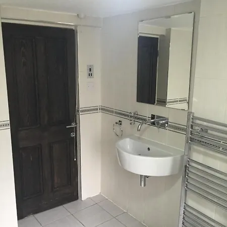 Brixton 5 Bedroom Wonder *