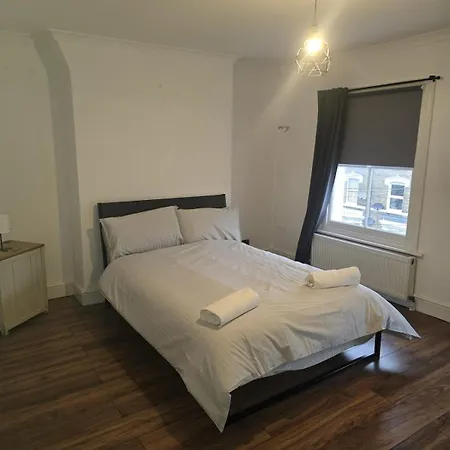 Holiday home Brixton 5 Bedroom Wonder London