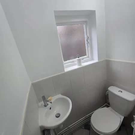 Brixton 5 Bedroom Wonder London