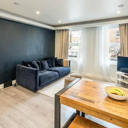 Modern 2b Flat: London, Walk To Landmarks *