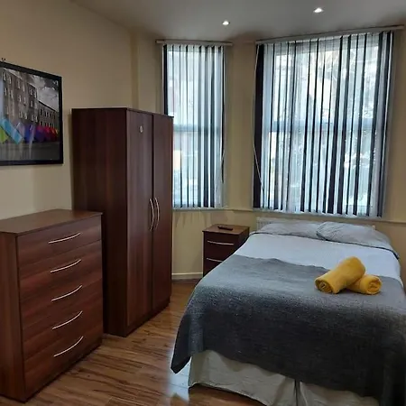 Aparthotel 69 London