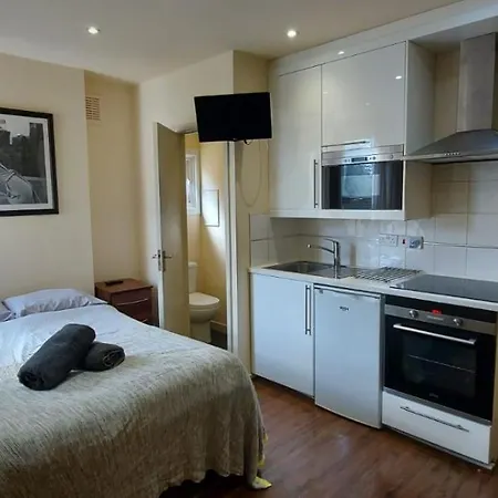 Aparthotel 69 London
