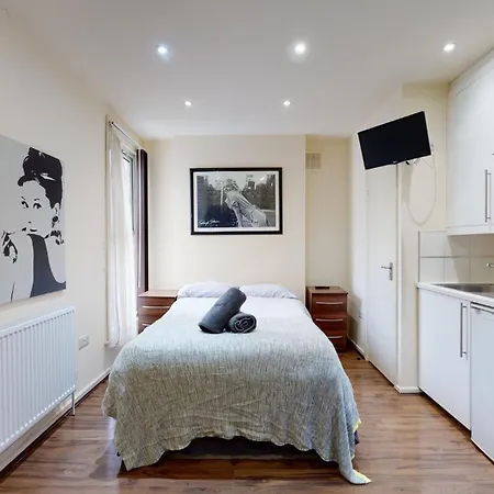 Aparthotel 69 London