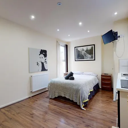 Aparthotel 69 London