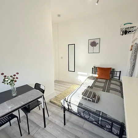 Guest house Finsbury Park *